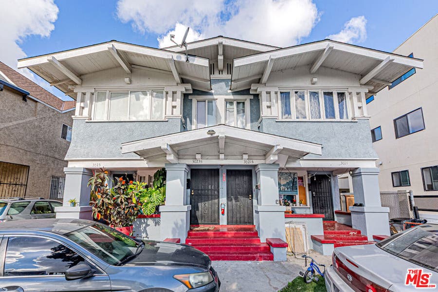 Property photo for 3021 Kenwood Avenue, Los Angeles, CA