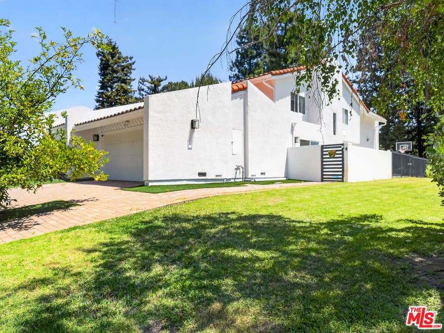 Property photo for 2670 Claray Drive, Los Angeles, CA