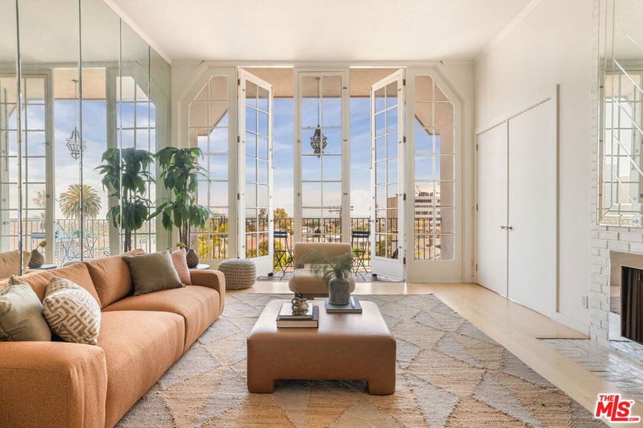 Property photo for 1260 S Beverly Glen Boulevard, #405, Los Angeles, CA
