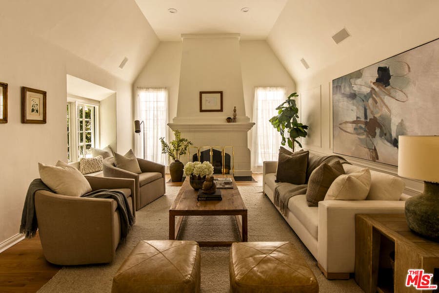 Property photo for 102 N Laurel Avenue, Los Angeles, CA