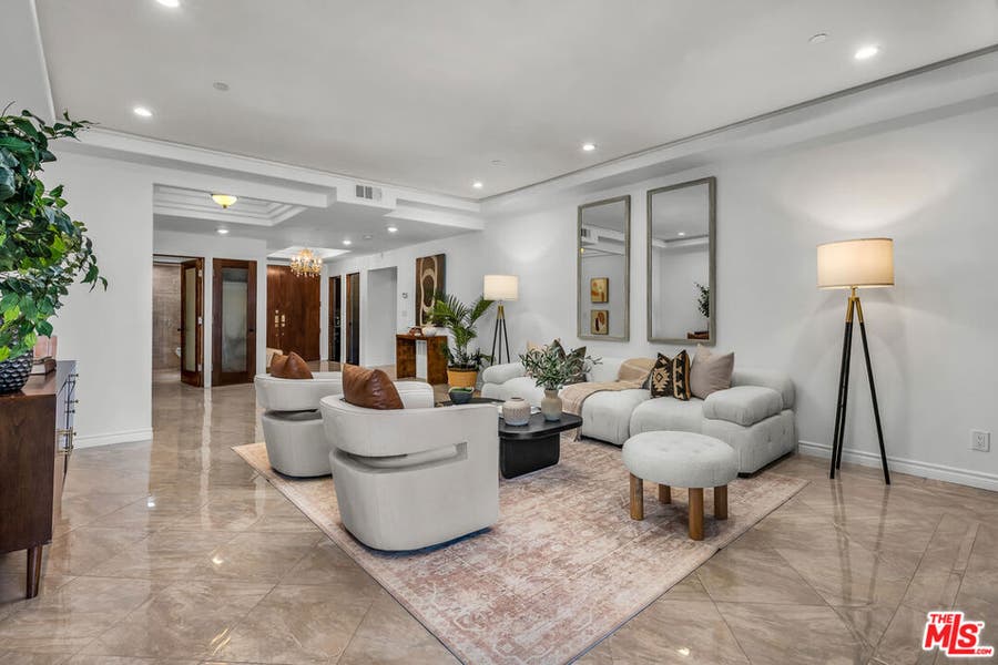 Property photo for 125 N GALE Drive, #306, Beverly Hills, CA