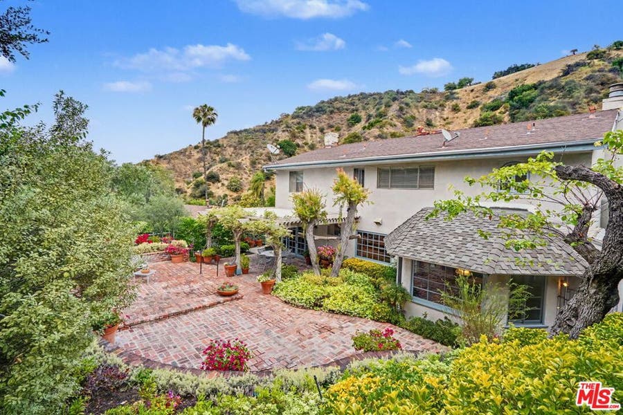 Property photo for 3563 Stone Canyon Avenue, Sherman Oaks, CA