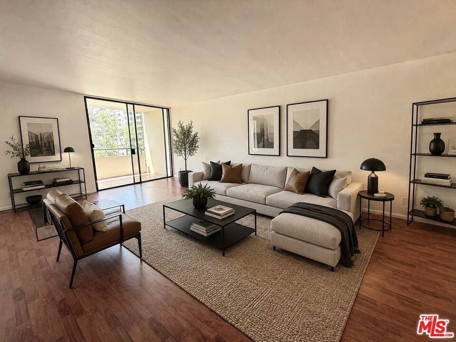 Property photo for 600 W 9th Street, #814, Los Angeles, CA