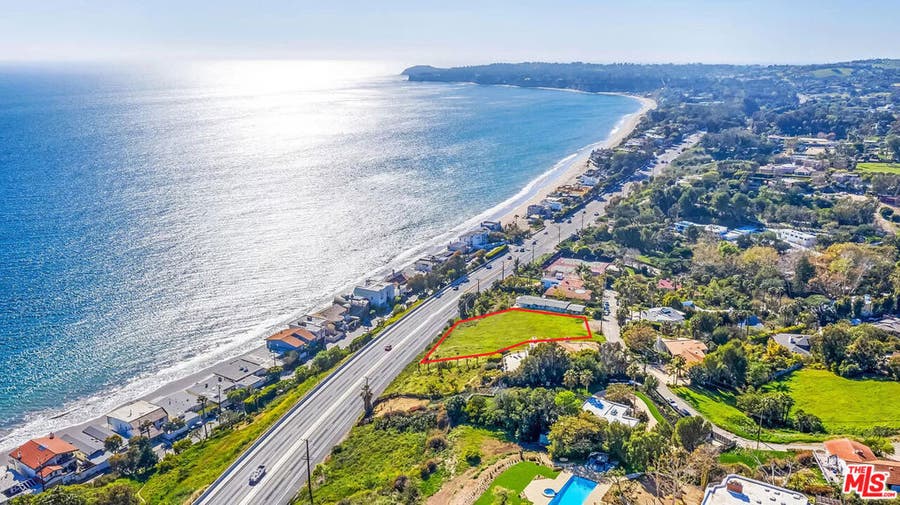Property photo for 27136 Sea Vista, Malibu, CA