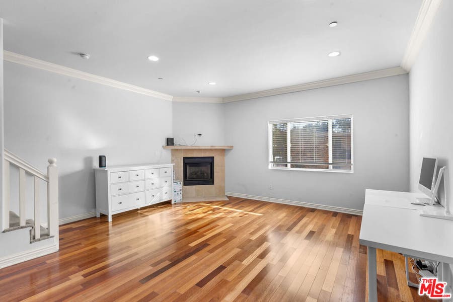 Property photo for 528 N Westmoreland Avenue, #5, Los Angeles, CA