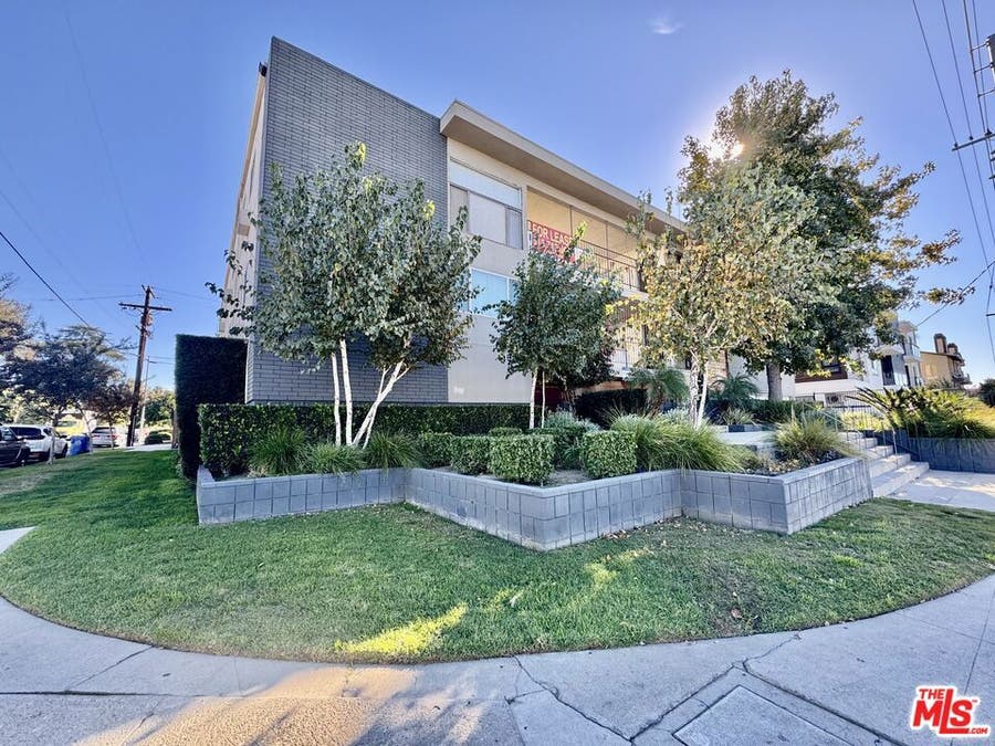 Property photo for 7524 Sepulveda Boulevard, #207, Van Nuys, CA
