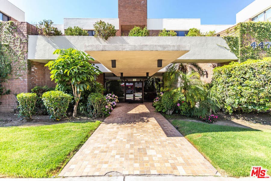 Property photo for 4477 Wilshire Boulevard, #103, Los Angeles, CA