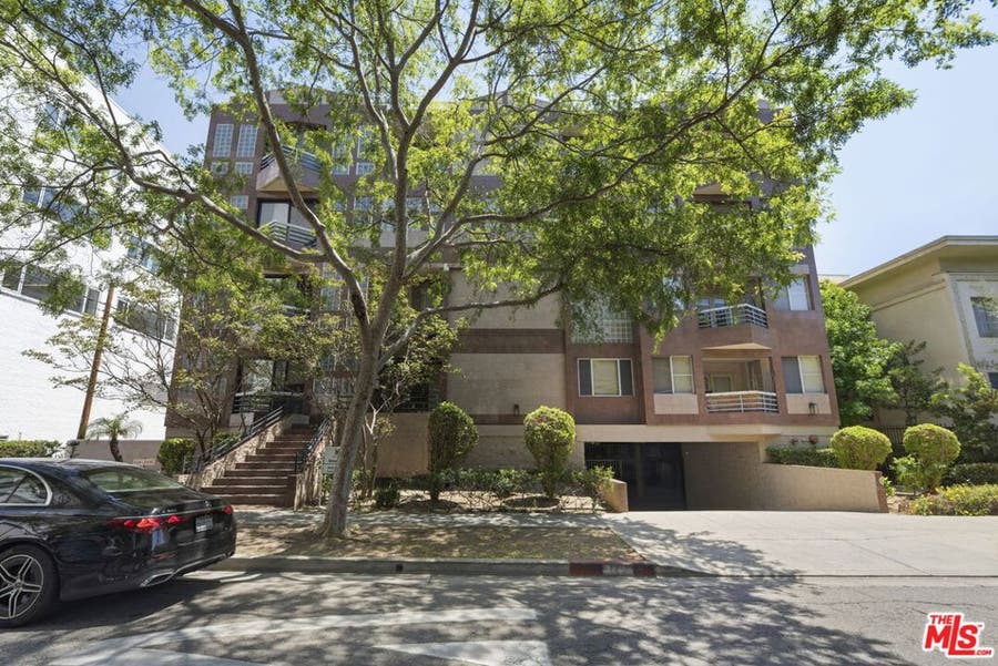 Property photo for 120 S Crescent Drive, #104, Beverly Hills, CA
