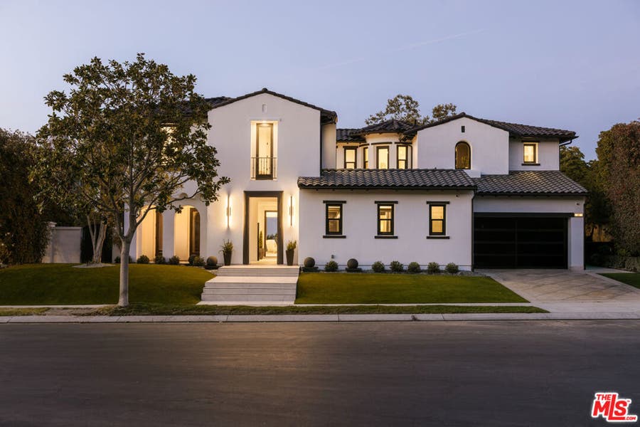 Property photo for 25471 Prado De Oro, Calabasas, CA