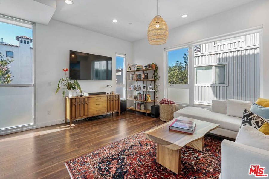 Property photo for 6024 W Beachwood Lane, Los Angeles, CA