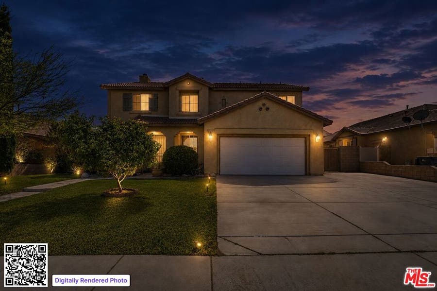 Property photo for 38302 Debonair Way, Palmdale, CA