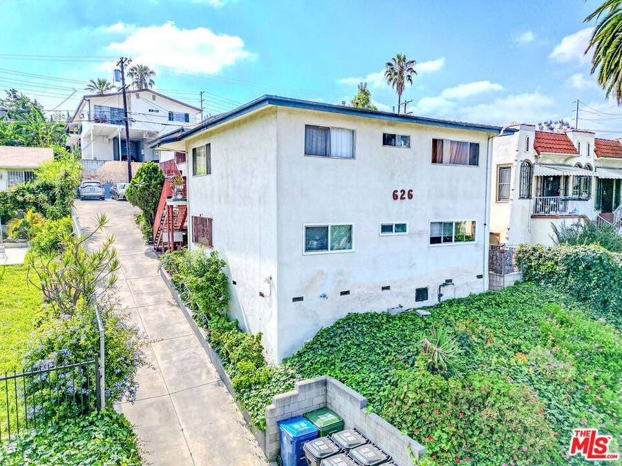 Property photo for 626 N La Fayette Park Place, Los Angeles, CA