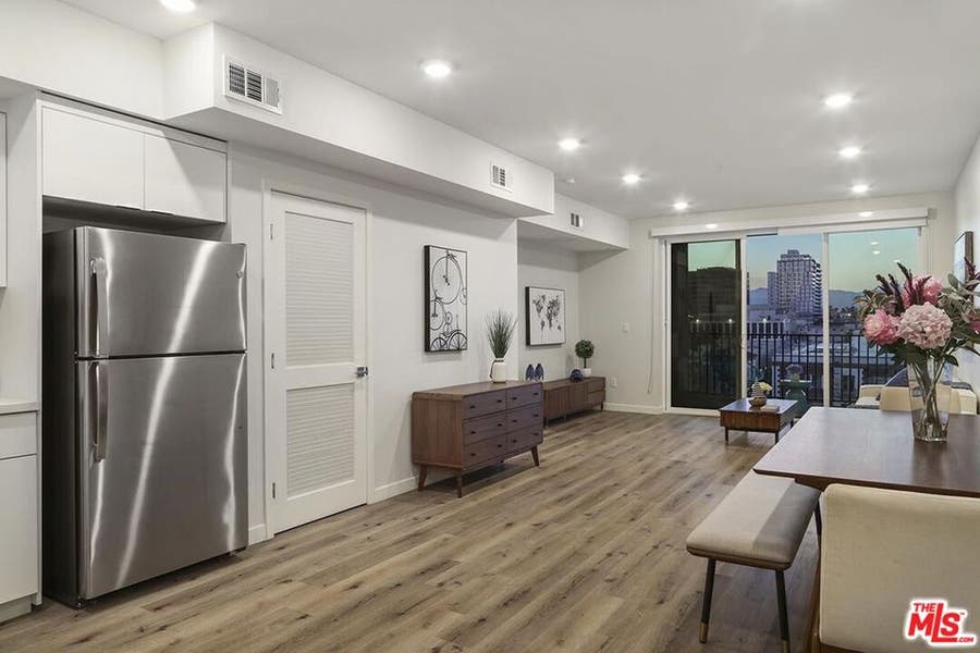 Property photo for 2783 Francis Avenue, #511, Los Angeles, CA