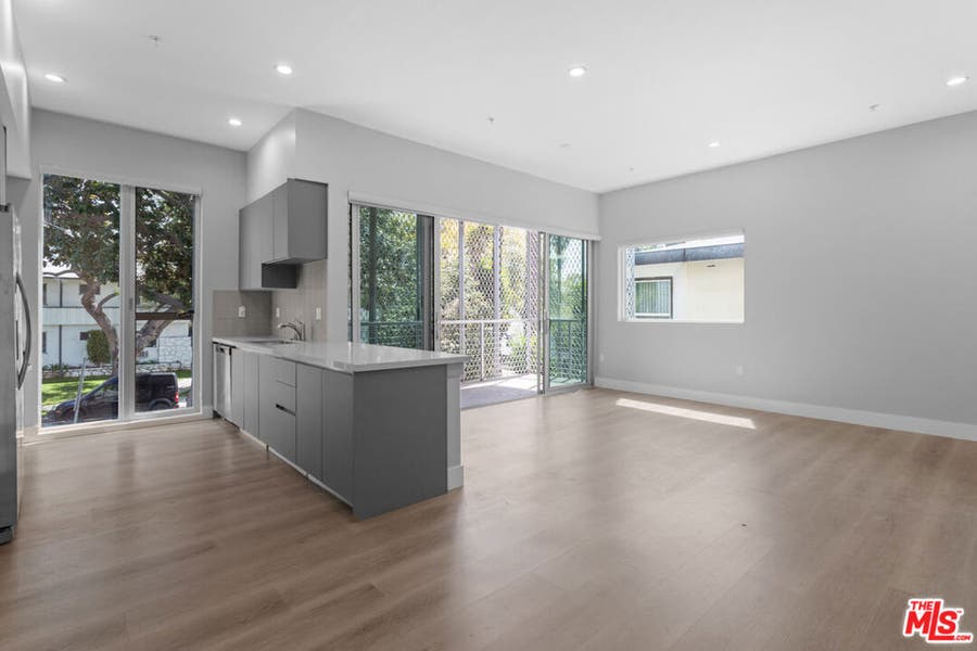 Property photo for 1223 N Hayworth Avenue, #6, West Hollywood, CA