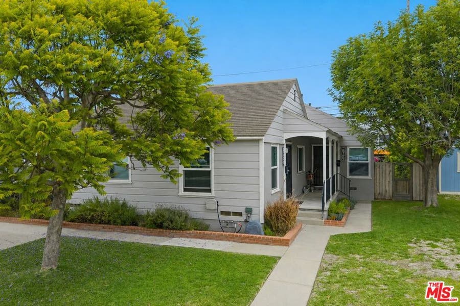 Property photo for 8720 El Manor Avenue, Los Angeles, CA