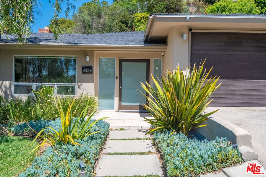 Property photo for 9537 Dalegrove Drive, Beverly Hills, CA