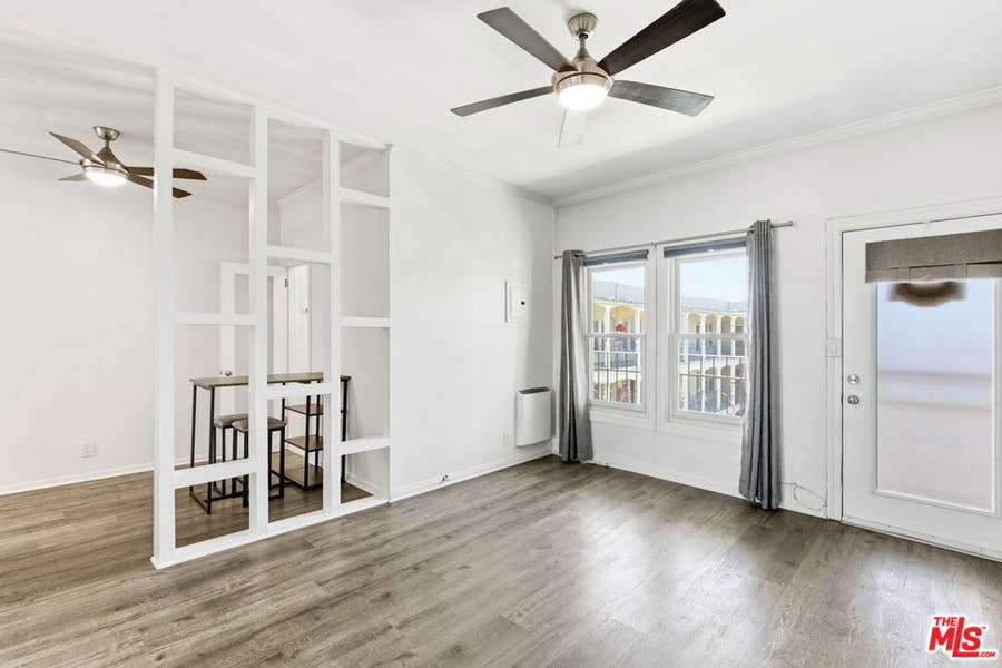 Property photo for 4125 S Figueroa Street, #403, Los Angeles, CA