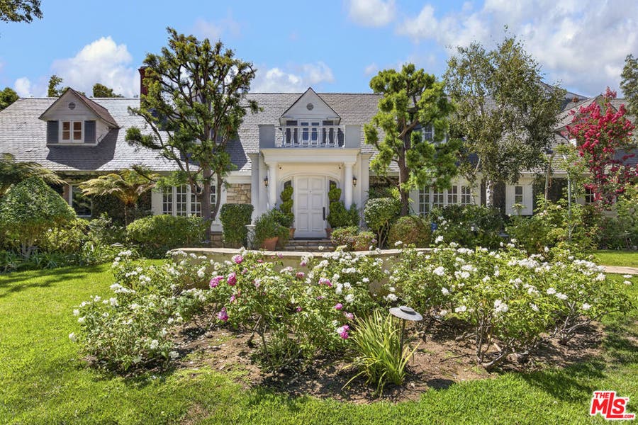 Property photo for 821 N Whittier Drive, Beverly Hills, CA