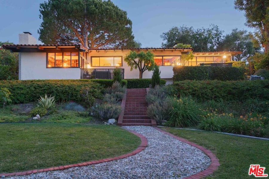 Property photo for 2437 Via Sonoma, Palos Verdes Estates, CA