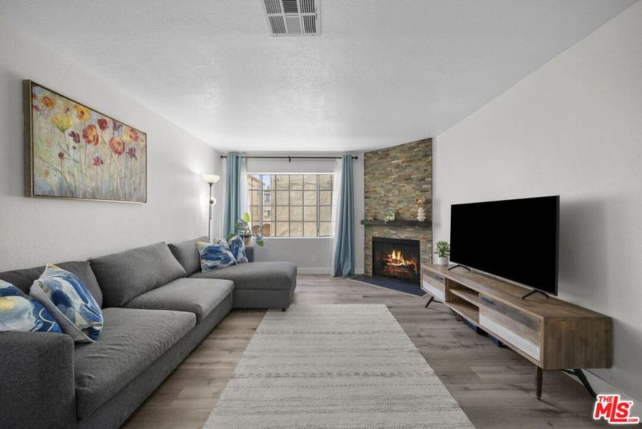 Property photo for 7658 Topanga Canyon Boulevard, #113, Canoga Park, CA