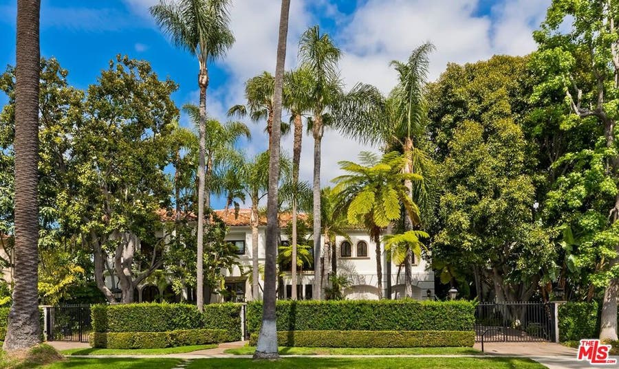 Property photo for 812 N Bedford Drive, Beverly Hills, CA