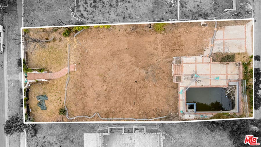 Property photo for 14619 Bestor Boulevard, Pacific Palisades, CA