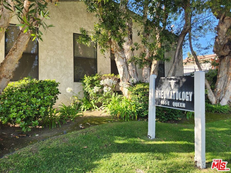 Property photo for 655 E Queen Street, Inglewood, CA
