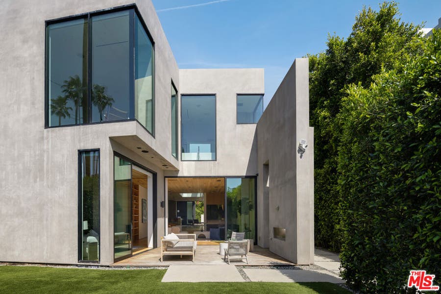 Property photo for 952 N Laurel Avenue, Los Angeles, CA