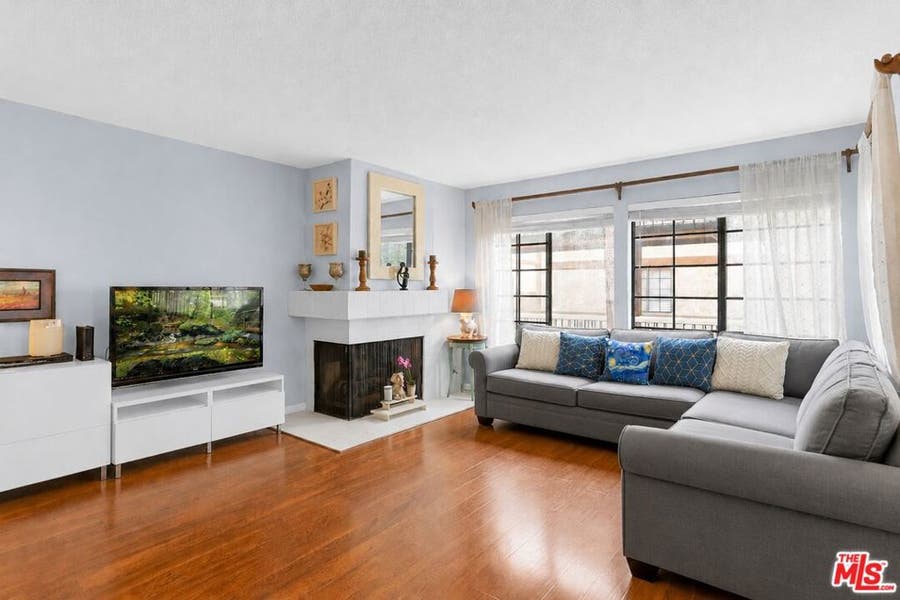 Property photo for 441 E San Jose Avenue, #209, Burbank, CA