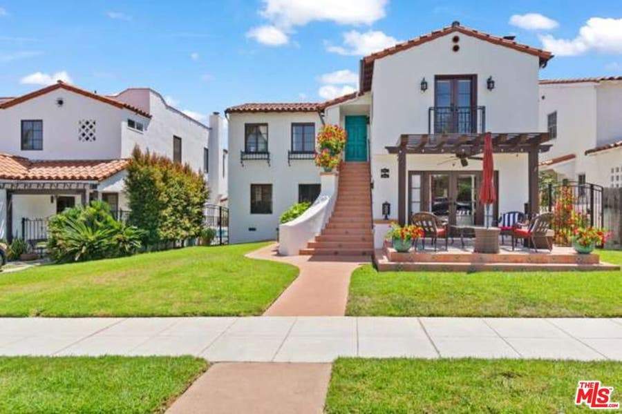 Property photo for 284 GRANADA Avenue, #1, Long Beach, CA