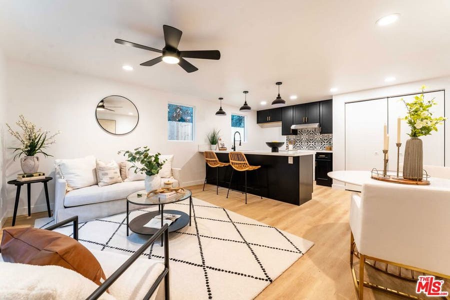 Property photo for 1191 Crenshaw Boulevard, Los Angeles, CA