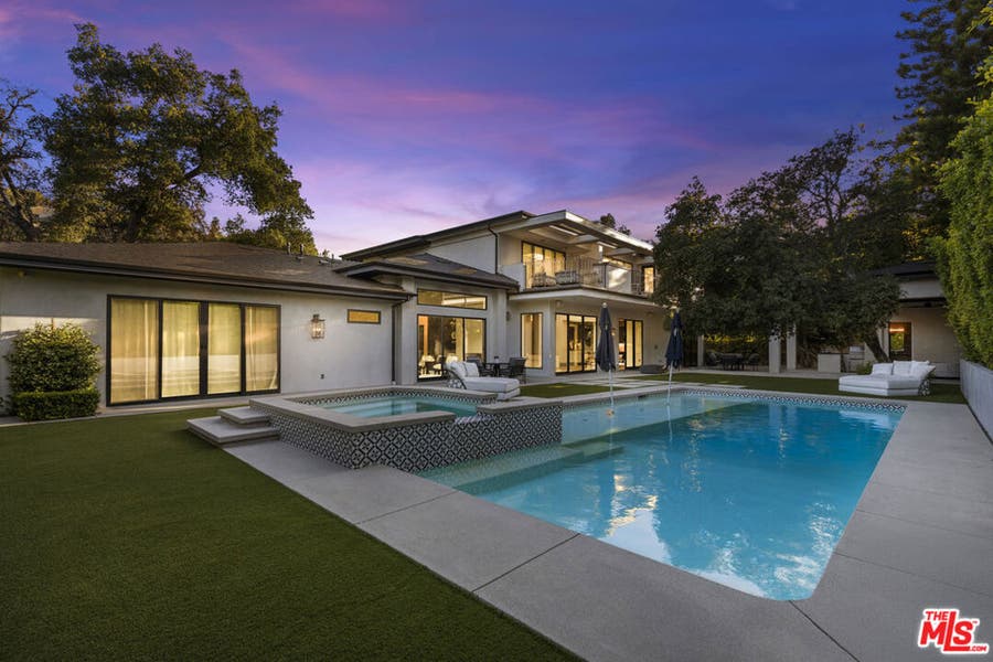 Property photo for 17401 Rancho Street, Encino, CA