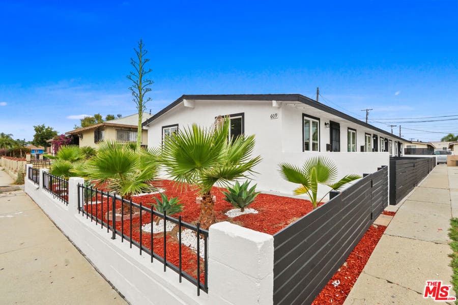 Property photo for 609 W E Street, Wilmington, CA
