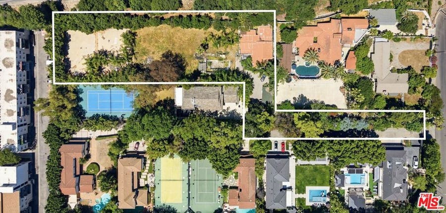 Property photo for 5457 Encino Avenue, Encino, CA