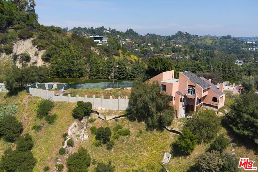 Property photo for 3025 Benedict Canyon Drive, Beverly Hills, CA