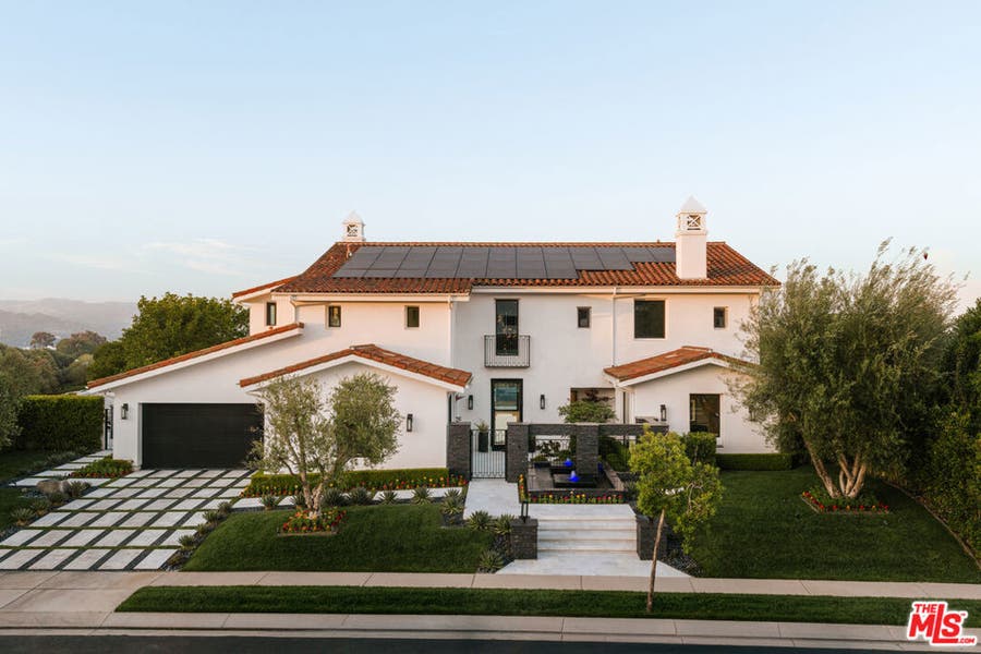 Property photo for 25571 Prado De Azul, Calabasas, CA