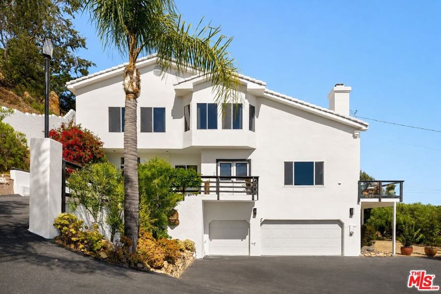 Property photo for 21630 Saddle Peak Road, Topanga, CA