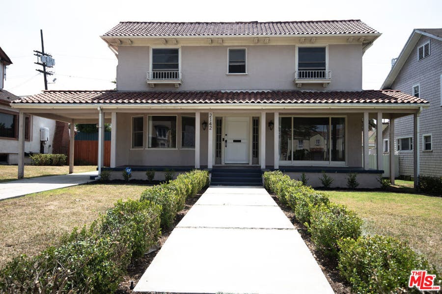 Property photo for 2142 S Victoria Avenue, Los Angeles, CA