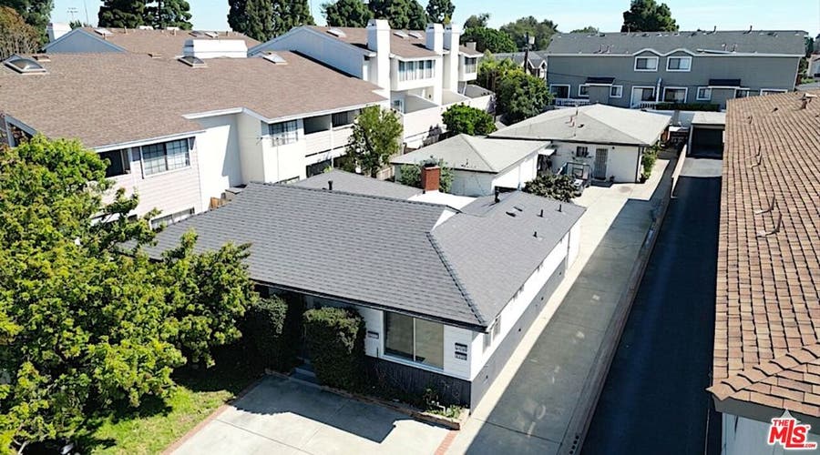Property photo for 2730 Arlington Avenue, #B, Torrance, CA