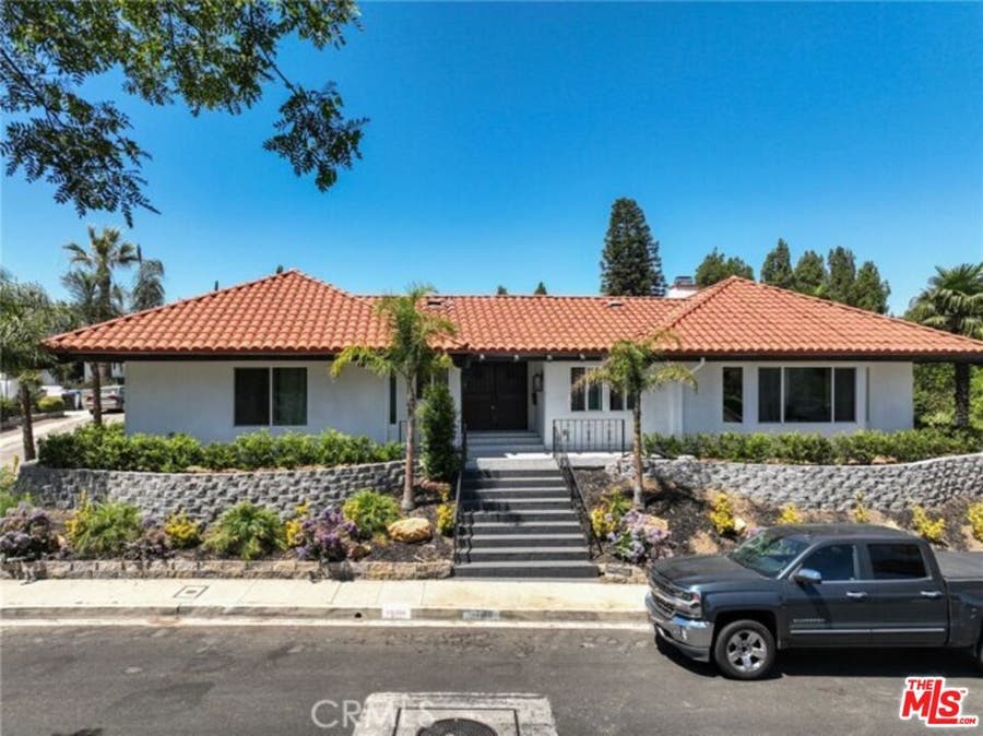 Property photo for 2199 Summitridge Drive, Beverly Hills, CA