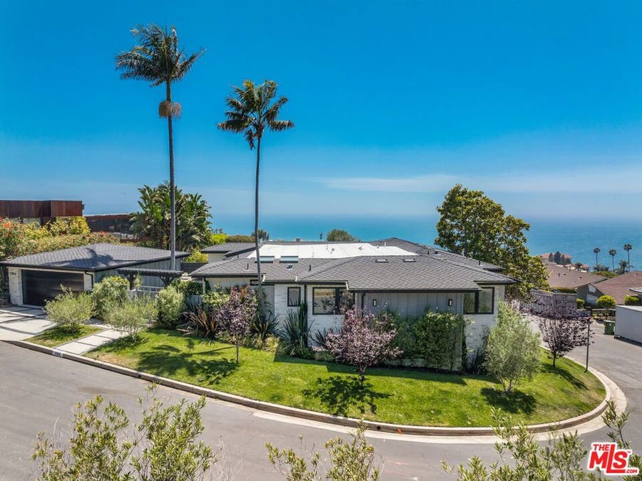 Property photo for 17810 Sabbiadoro Way, Pacific Palisades, CA