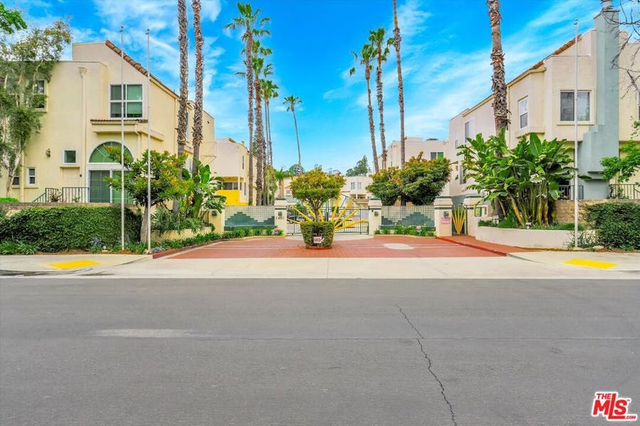 Property photo for 5455 Sylmar Avenue, #501, Sherman Oaks, CA