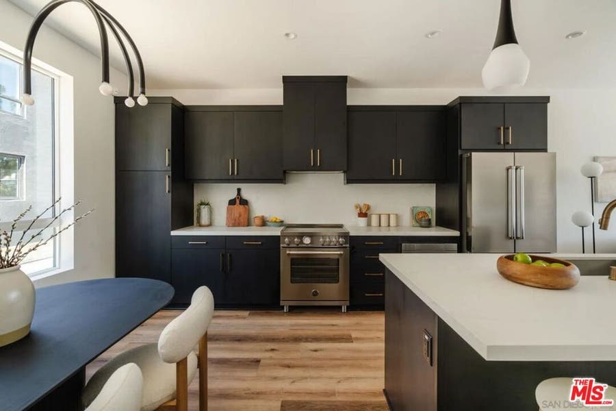 Property photo for 3852 N Emery Lane, Los Angeles, CA