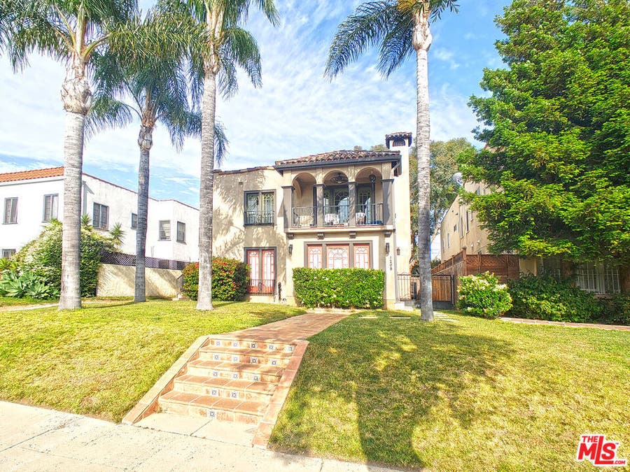 Property photo for 1206 S Longwood Avenue, #1208, Los Angeles, CA