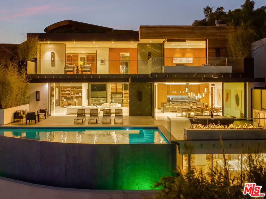 Property photo for 9410 Sierra Mar Place, Los Angeles, CA