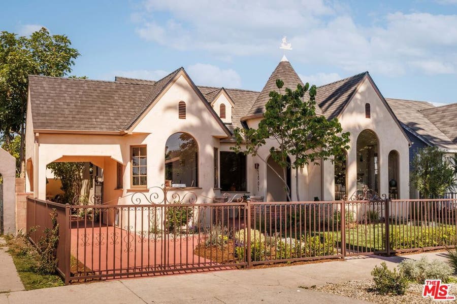 Property photo for 2807 Somerset Drive, Los Angeles, CA