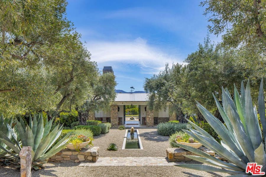 Property photo for 1888 Garst Lane, Ojai, CA