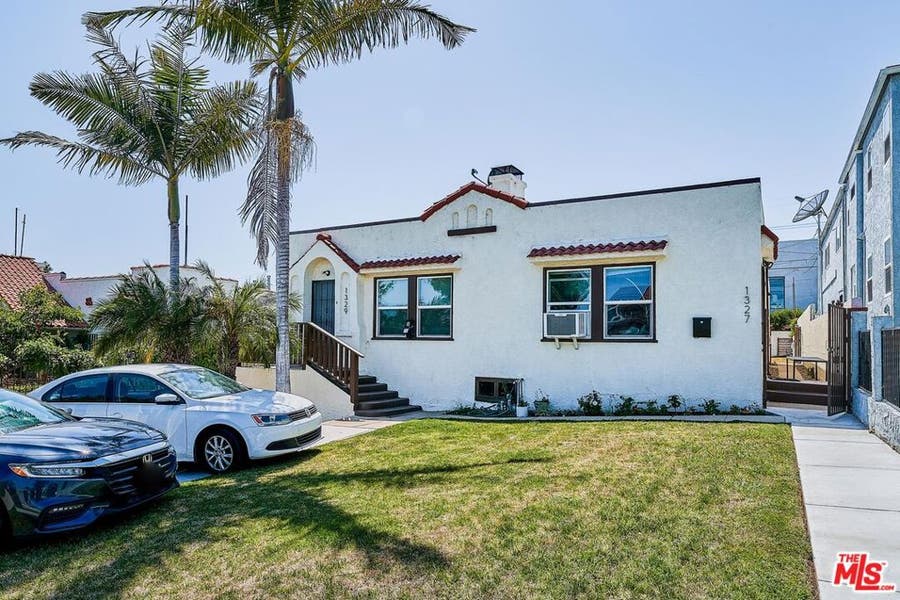 Property photo for 1329 S TREMAINE Avenue, Los Angeles, CA