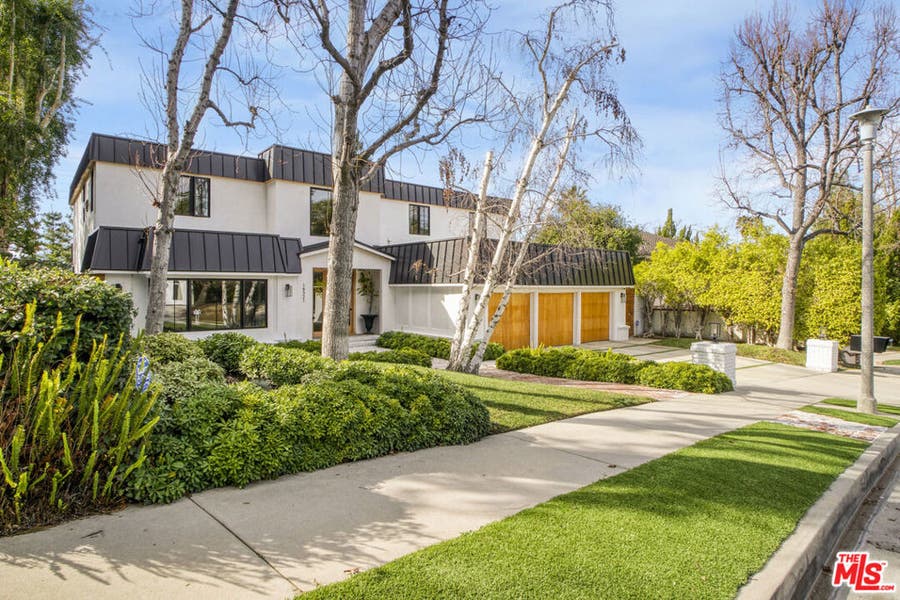 Property photo for 18321 Lake Encino Drive, Encino, CA