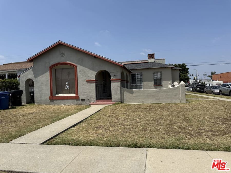 Property photo for 1501 W 87th Street, Los Angeles, CA